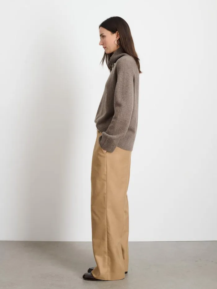 Alex Mill Cecile Turtleneck In Cashmere Barley Women Sweaters