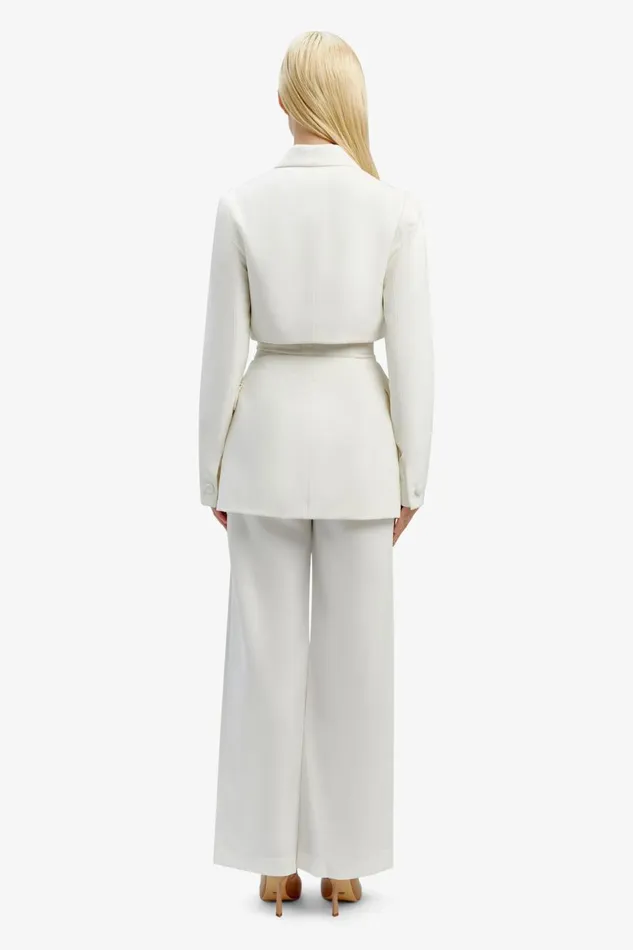Bardot Blazers Women Cassian Cut Out Blazer In Ivory Ivory Bardot Blazers Women Cassian Cut Out Blazer In Ivory Ivory
