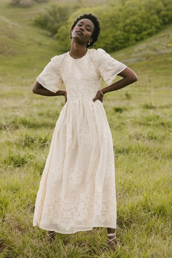Bohme Alora Embroidered Dress In Champagne Champagne Women Dresses