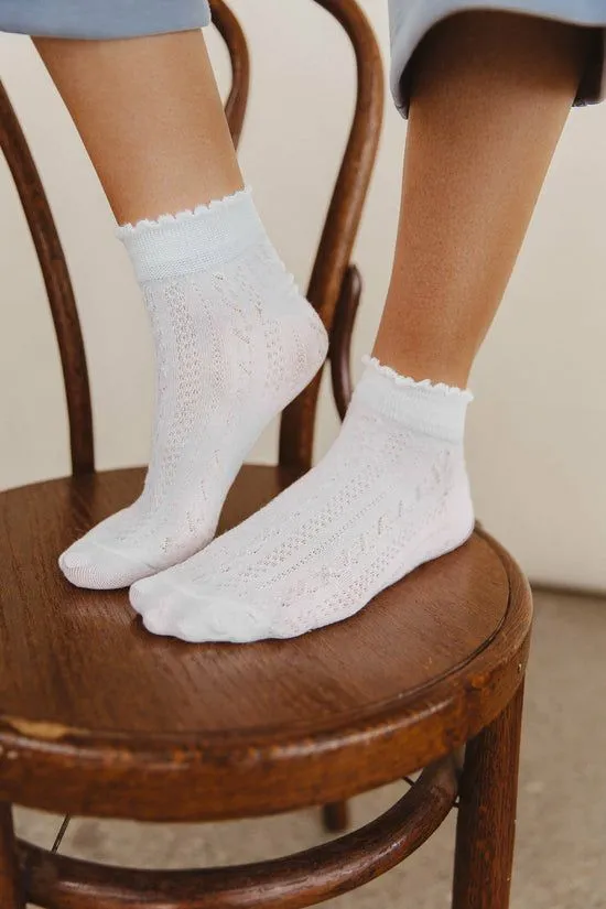 Bohme Cable Knit Ruffle Socks White Women Socks