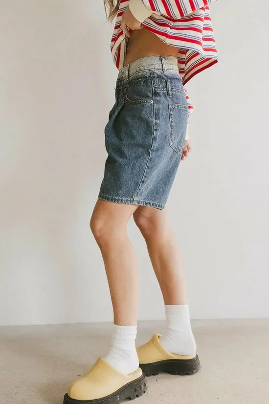 Bohme Dextrand Double Waisted Shorts Medium Wash Women Bermudas