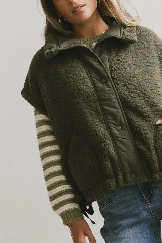 Bohme Johanna Sherpa Vest In Olive Olive Women Vests