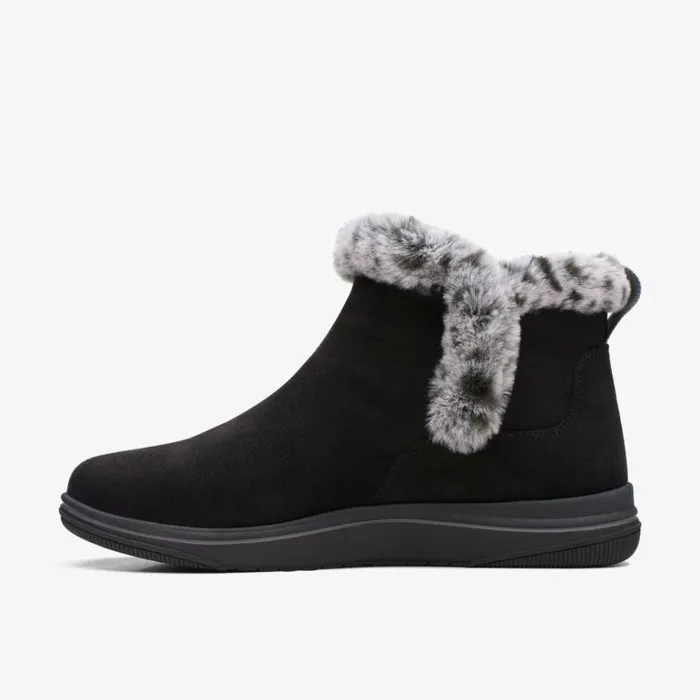 Clarks Brinkley Fur Black Ankle Boots Black Women Cloudsteppers