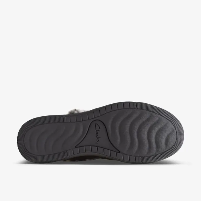 Clarks Brinkley Fur Black Ankle Boots Black Women Cloudsteppers