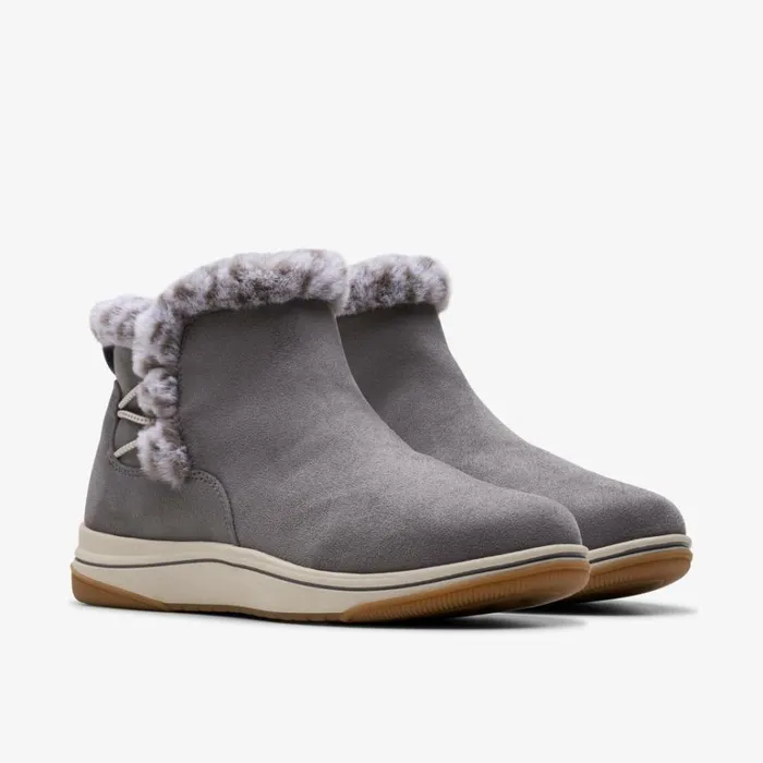 Clarks Brinkley Fur Dark Grey Ankle Boots Dark Grey Women Cloudsteppers