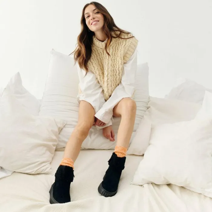 Clarks Torhill Turn Black Warmlined Suede Ankle Boots Black Warmlined Suede Women Black Boots