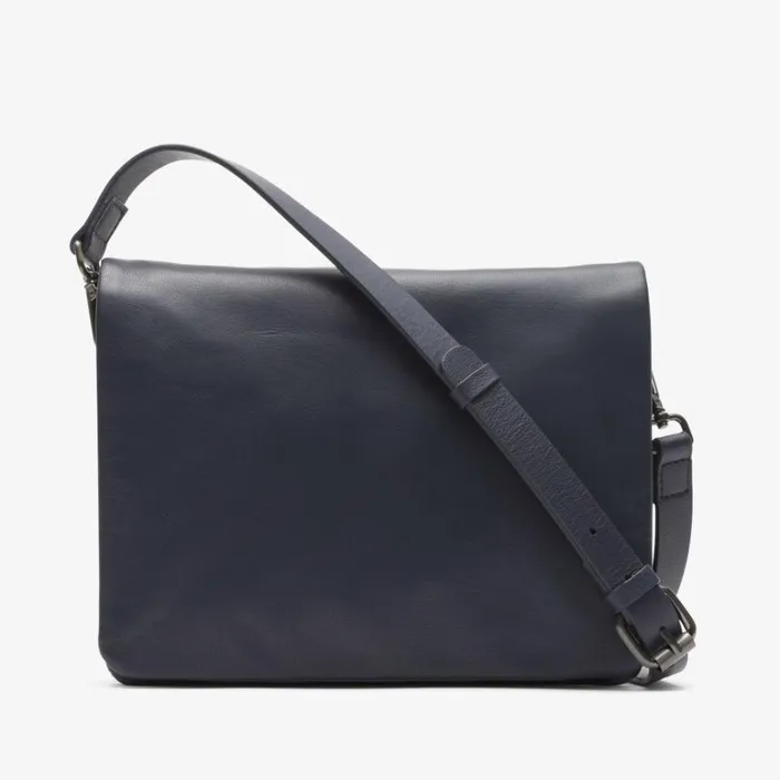 Clarks Treen Medium Navy Leather Across Body Bag Navy Leather Women Women039s Bags Clarks Treen Medium Navy Leather Across Body Bag Navy Leather Women Women039s Bags