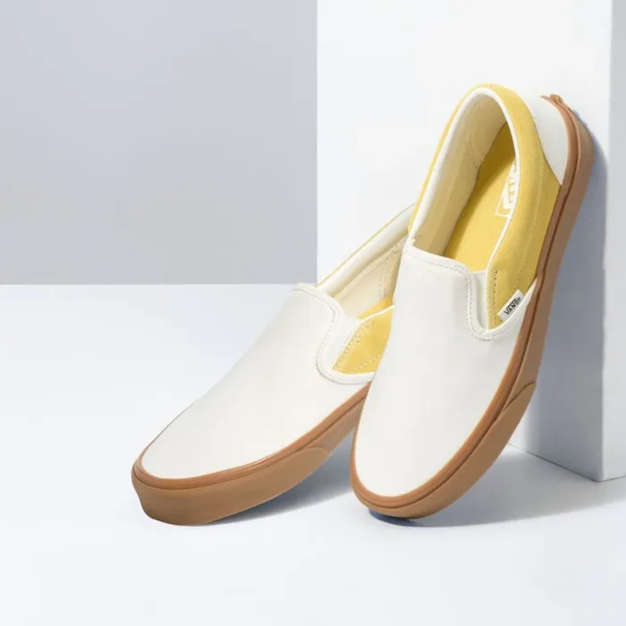 Classics Shoes Gum Classic SlipOn MarshmallowCream Gold 8211 Vans MenWomen Classics Shoes Gum Classic SlipOn MarshmallowCream Gold 8211 Vans MenWomen