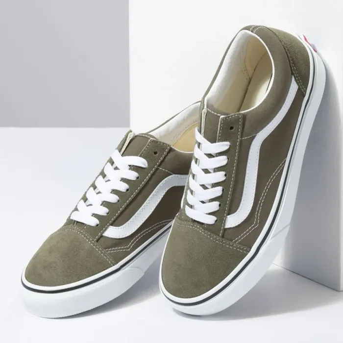 Classics Shoes Vans MenWomen Old Skool Grape LeafTrue White Classics Shoes Vans MenWomen Old Skool Grape LeafTrue White