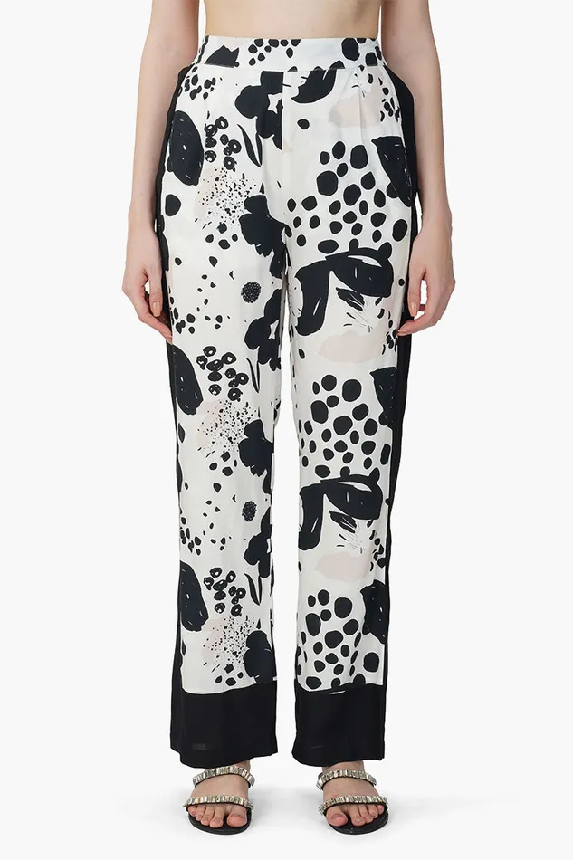 Garden Of Flowers Printed Pants Garden Of Flowers Printed Pants