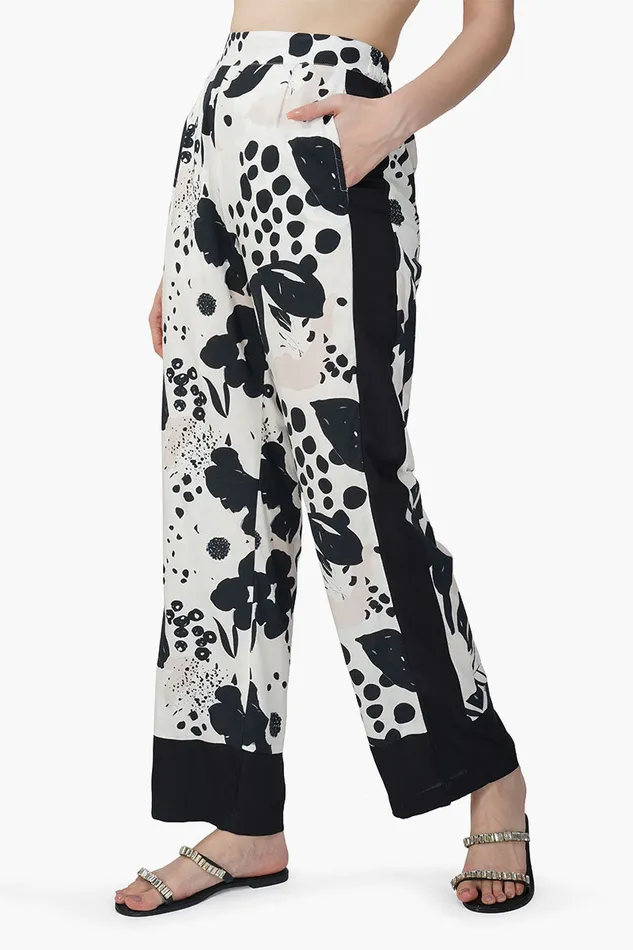 Garden Of Flowers Printed Pants Garden Of Flowers Printed Pants