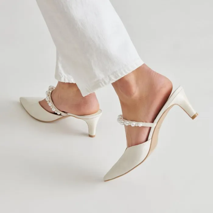 Heels Women Dolce Vita Kanika Pearl Mid Heels Vanilla Pearls
