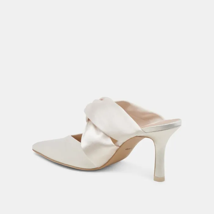Heels Women Dolce Vita Kelsy Heels Creme Satin