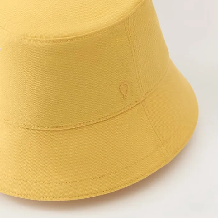 Helen Kaminski Bosa Medallion HatsMen Bucket
