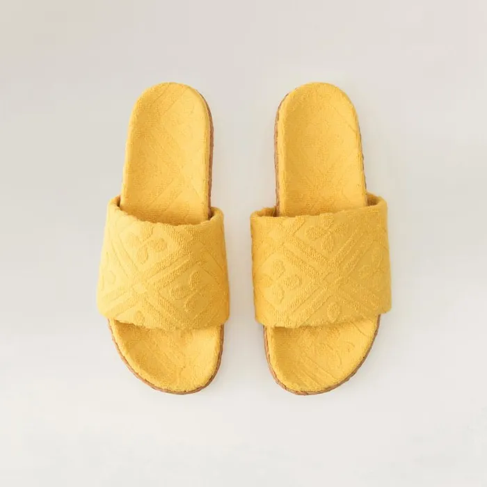 Helen Kaminski Joanna Terry Slide Nougat Medallion Footwear Footwear
