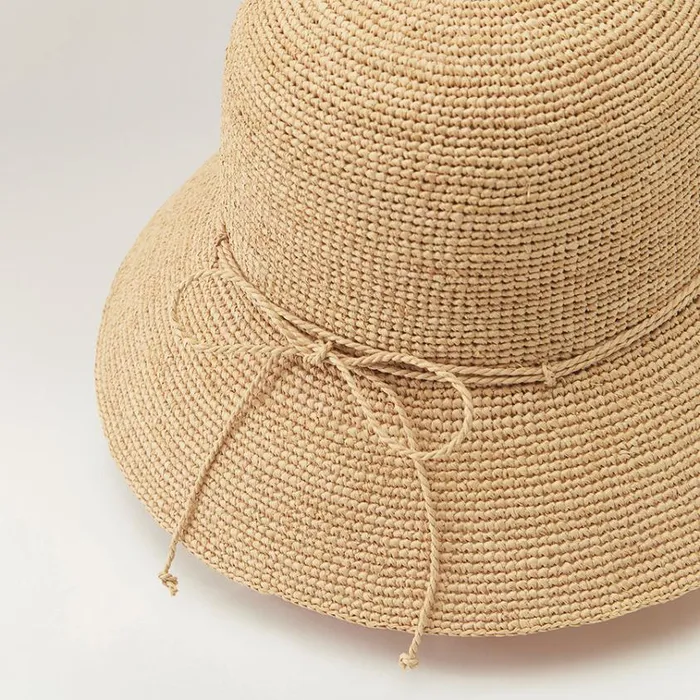 Helen Kaminski Villa 6 Natural Hats Cloche