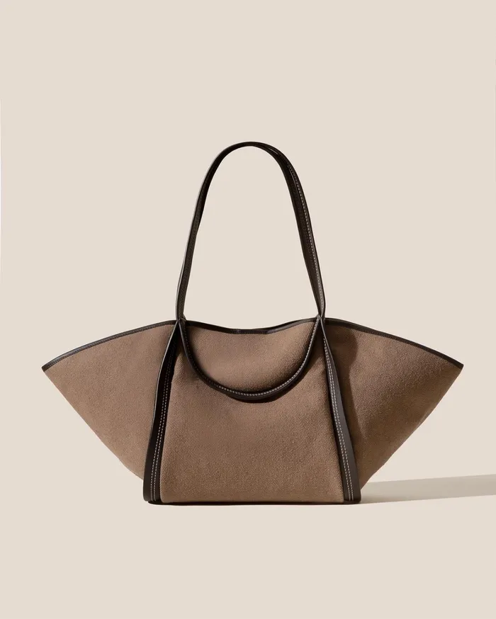 Hereu CUBER 8211 LeatherTrimmed Canvas Basket WomenMen Tote Bags
