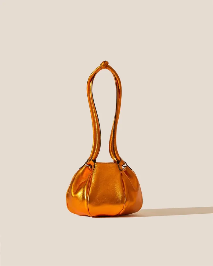 Hereu GLOBUL MINI METALLIC 8211 BalloonShaped Crossbody Bag Women Crossbody Bags Hereu GLOBUL MINI METALLIC 8211 BalloonShaped Crossbody Bag Women Crossbody Bags