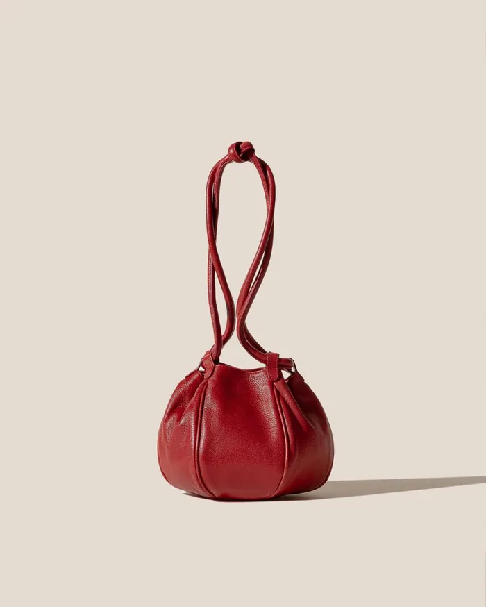 Hereu GLOBUL MINI SUPPLE SHINY 8211 BalloonShaped Crossbody Bag Women Crossbody Bags Hereu GLOBUL MINI SUPPLE SHINY 8211 BalloonShaped Crossbody Bag Women Crossbody Bags