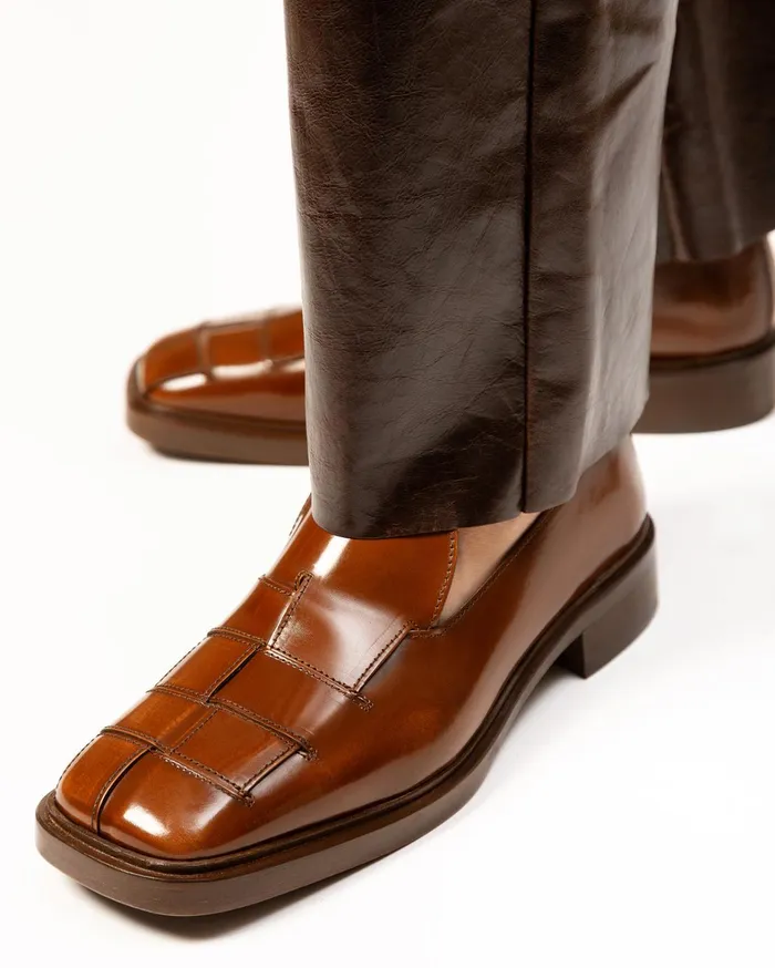Hereu GUERA POLISHED 8211 Interwoven SlipOn Loafer Women Loafers