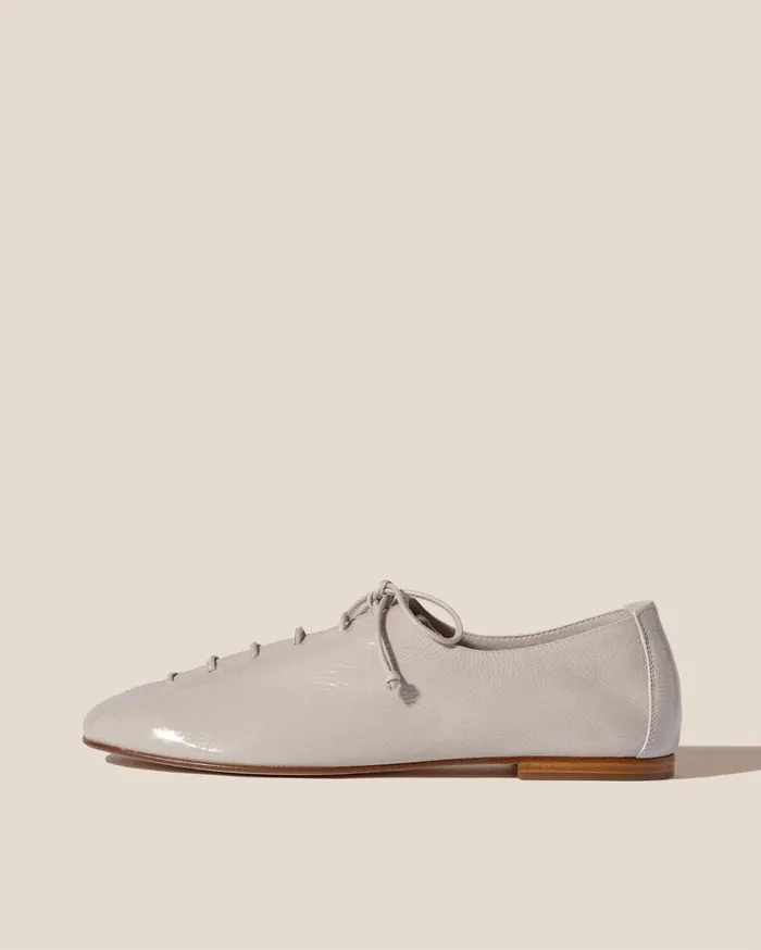 Hereu PLEGADA CRINKLED GLOSSY 8211 Deconstructed Laceup Shoe Women Soft Shoes