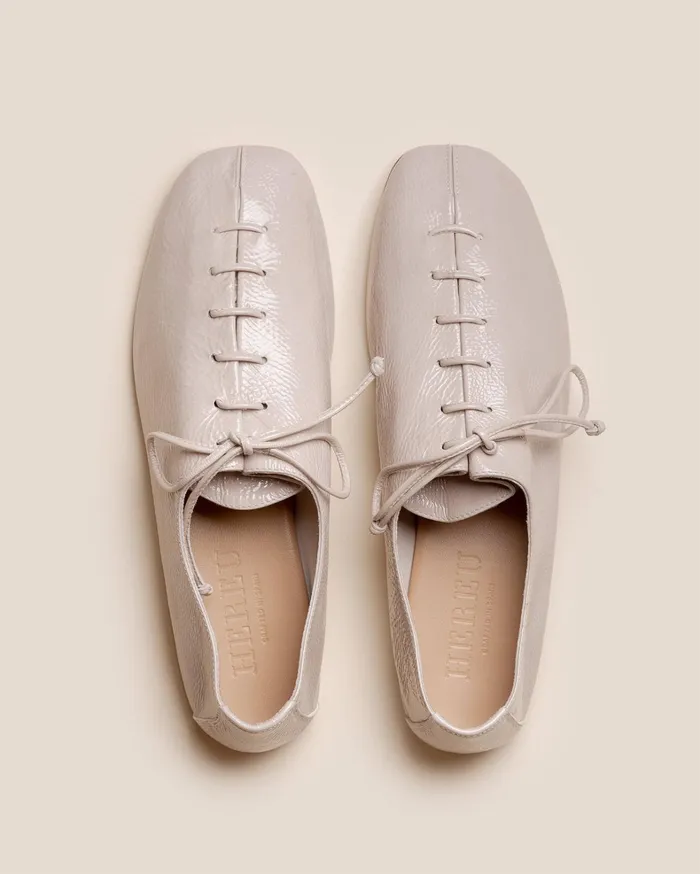 Hereu PLEGADA CRINKLED GLOSSY 8211 Deconstructed Laceup Shoe Women Soft Shoes