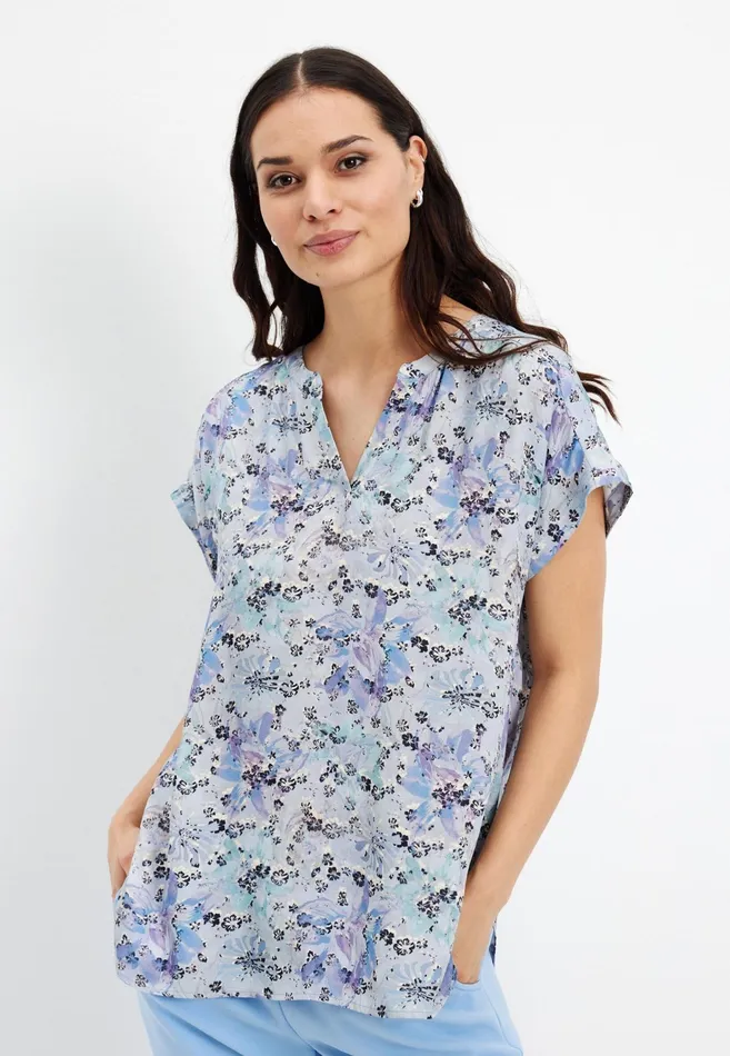 JUSTINA BLOUSE 15630 501 Blue 501 Women IN FRONT TOPS TSHIRTS