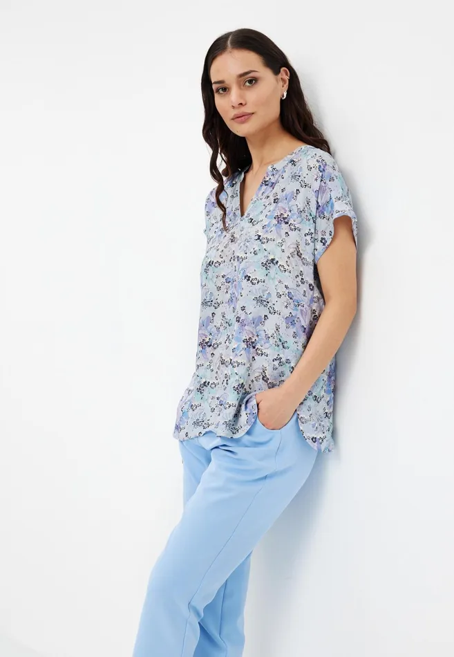 JUSTINA BLOUSE 15630 501 Blue 501 Women IN FRONT TOPS TSHIRTS