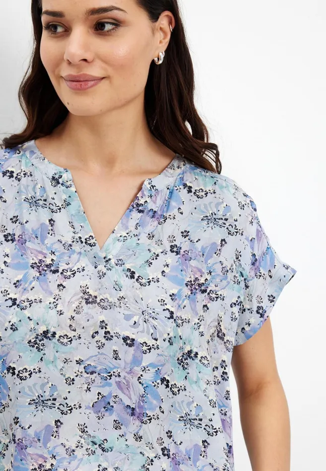 JUSTINA BLOUSE 15630 501 Blue 501 Women IN FRONT TOPS TSHIRTS