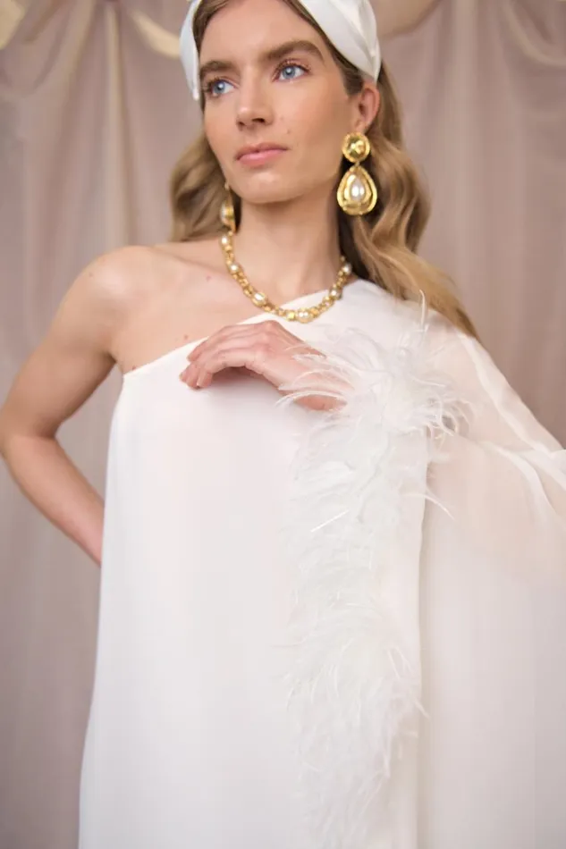 Liza Ivory Feathers Women RIXO Bridal Liza Ivory Feathers Women RIXO Bridal