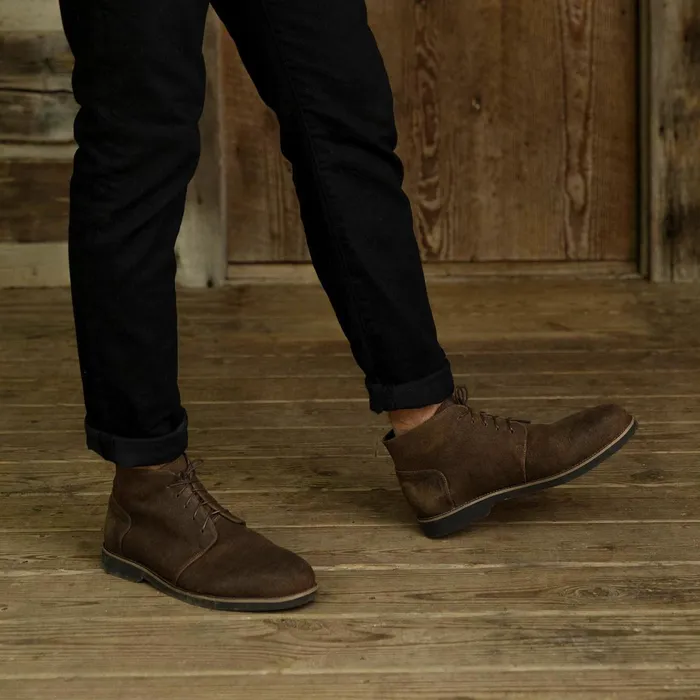 Men Daytripper Chukka Boot Waxed Brown Nisolo Boots