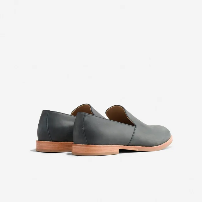 Men Rio SlipOn Loafer Black Nisolo Sandals and Slip Ons