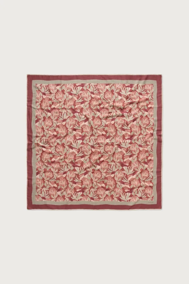 Men STOLE 8211 Cotton Linen Stole 8211 Burn Red Massimo Alba Scarves and Stoles Men STOLE 8211 Cotton Linen Stole 8211 Burn Red Massimo Alba Scarves and Stoles