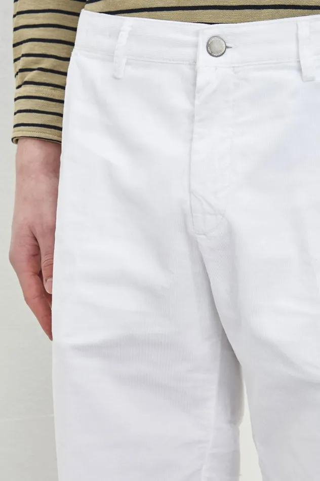 Men VELA 8211 Baby Corduroy Bermuda Shorts 8211 Bianco Massimo Alba Trousers and Shorts Men VELA 8211 Baby Corduroy Bermuda Shorts 8211 Bianco Massimo Alba Trousers and Shorts
