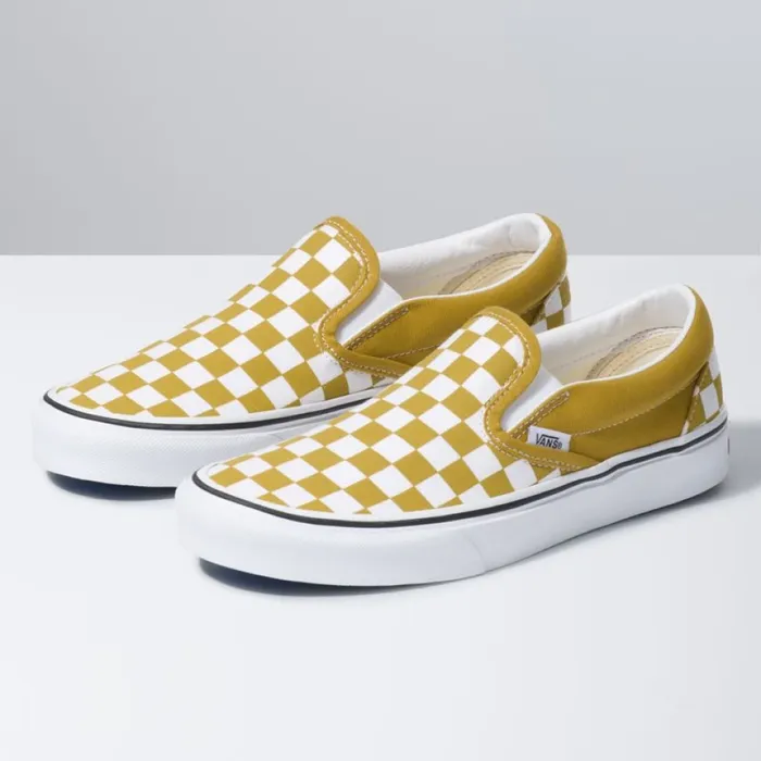 MenWomen Vans Checkerboard Classic SlipOn Olive OilTrue White Classics Shoes