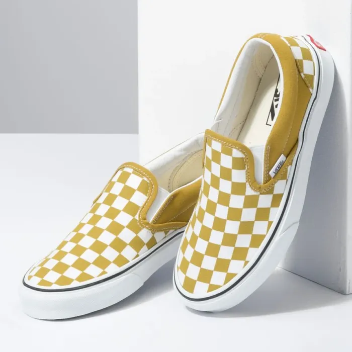 MenWomen Vans Checkerboard Classic SlipOn Olive OilTrue White Classics Shoes MenWomen Vans Checkerboard Classic SlipOn Olive OilTrue White Classics Shoes