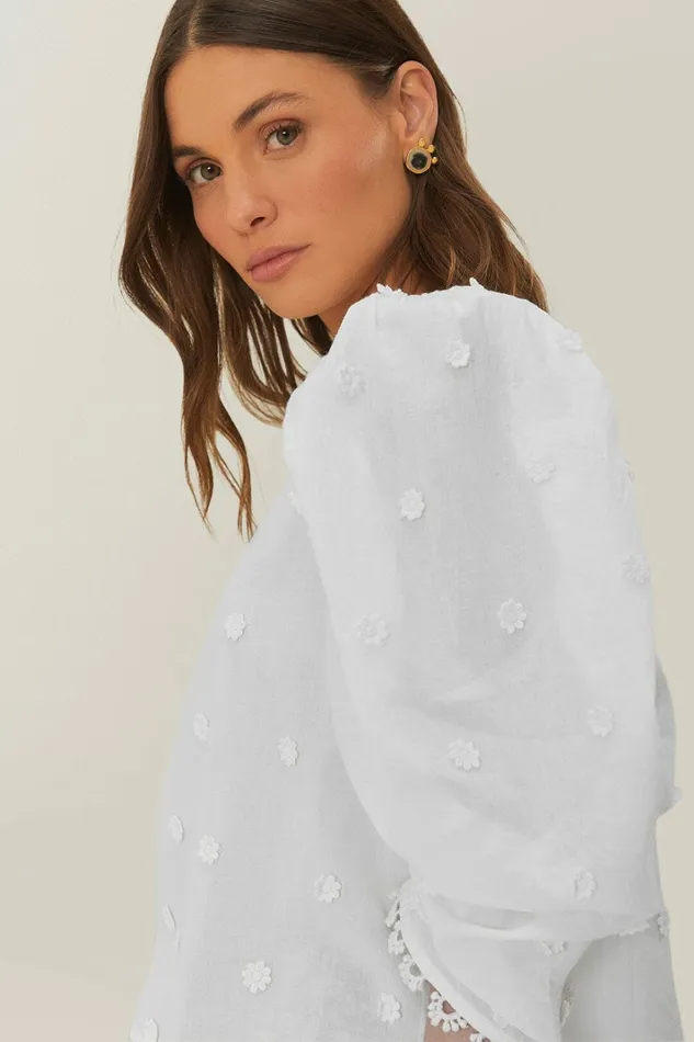 OffWhite 3D Flowers Blouse Women FARM Rio Blouses OffWhite 3D Flowers Blouse Women FARM Rio Blouses