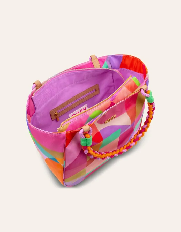 Oilily Shoppers Bags Sue Shopper Sassy Circles Oilily Shoppers Bags Sue Shopper Sassy Circles