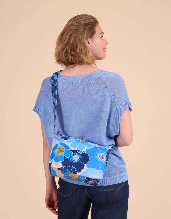 Oilily Shoulder Bags Bags Milly Shoulder Bag Duffyvista Blue Oilily Shoulder Bags Bags Milly Shoulder Bag Duffyvista Blue