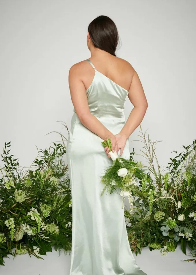 Pretty Lavish Bridesmaid Dresses Amelia Maxi Bridesmaid Dress Curve Sage 8211 Women