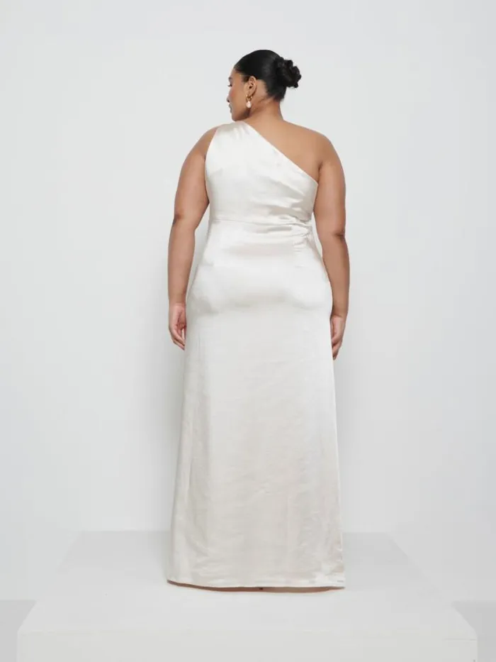 Pretty Lavish Bridesmaid Dresses Amelia Ruched Maxi Bridesmaid Dress Curve Champagne 8211 Women