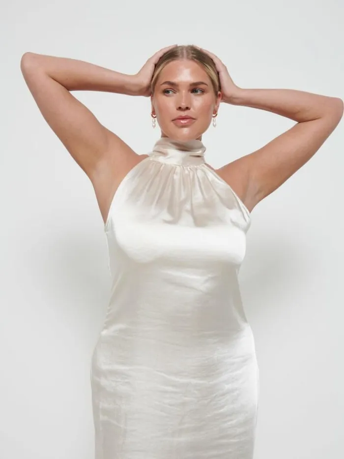 Pretty Lavish Bridesmaid Dresses Odelle Maxi Bridesmaid Dress Champagne 8211 Women