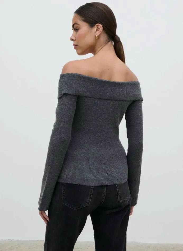 Pretty Lavish Everyday Staples Daphne Cross Over Knit Top Grey 8211 Women