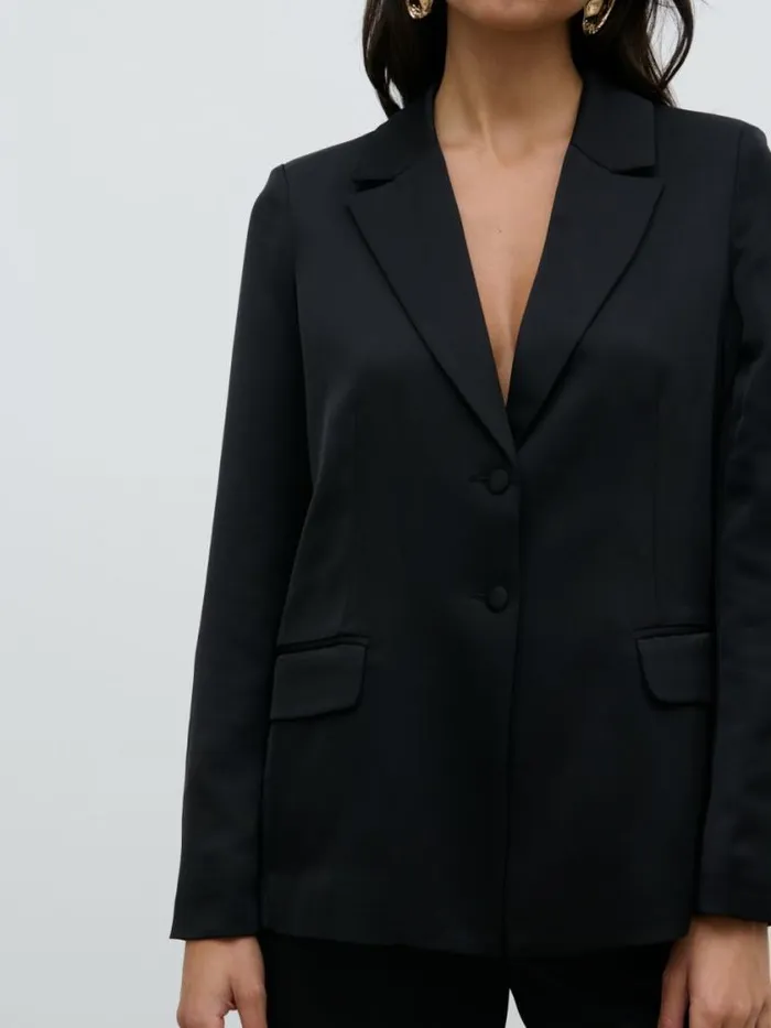 Pretty Lavish Outerwear Callie Satin Blazer Black 8211 Women