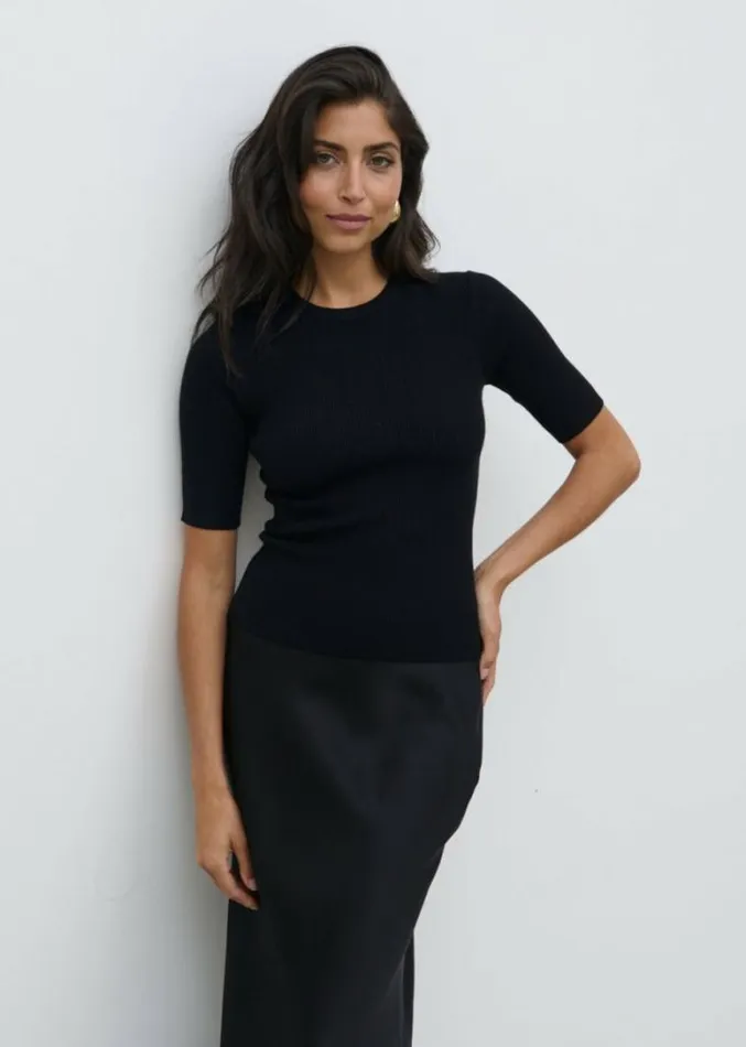 Pretty Lavish Tops Jayla Knit Top Black 8211 Women