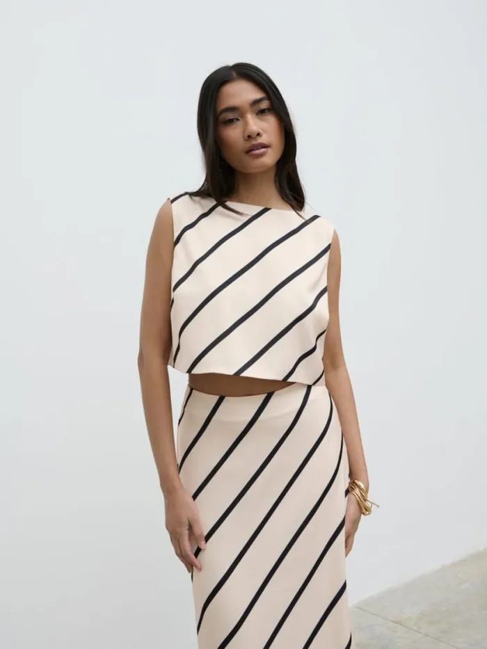 Pretty Lavish Tops Zuri Tied Striped Top Asymmetric Stripe 8211 Women