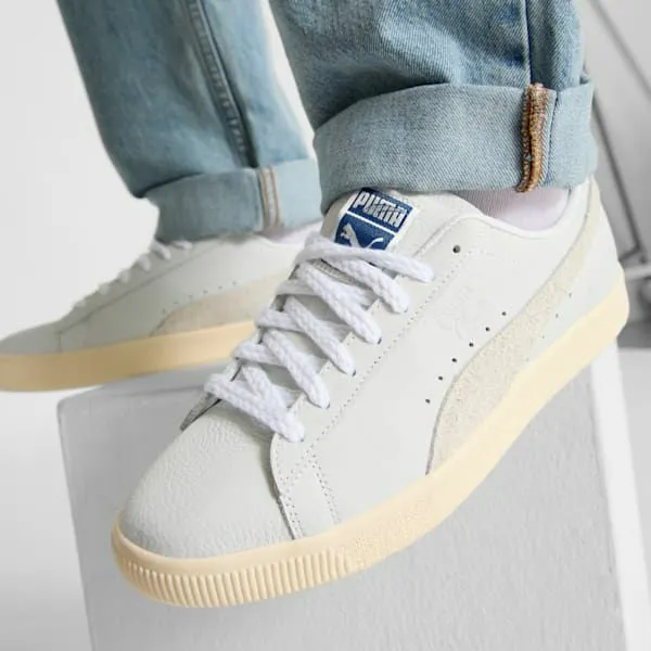 Puma Lifestyle Clyde Laundry Boys II 039s Sneakers Puma Whitefrosted Ivory 8211 Men Puma Lifestyle Clyde Laundry Boys II 039s Sneakers Puma Whitefrosted Ivory 8211 Men