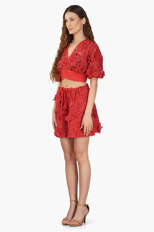 Rose Charm Lace Short Rose Charm Lace Short