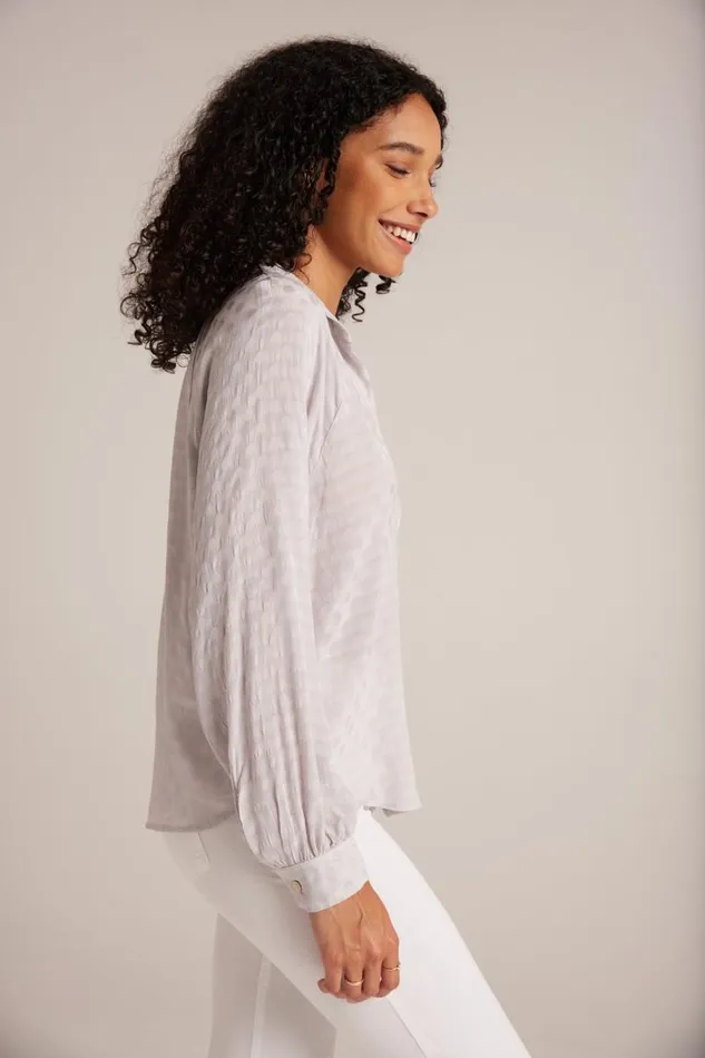 Round Hem Bishop Sleeve Shirt 8211 Silver Pearl Women Bella Dahl Long Sleeve Round Hem Bishop Sleeve Shirt 8211 Silver Pearl Women Bella Dahl Long Sleeve