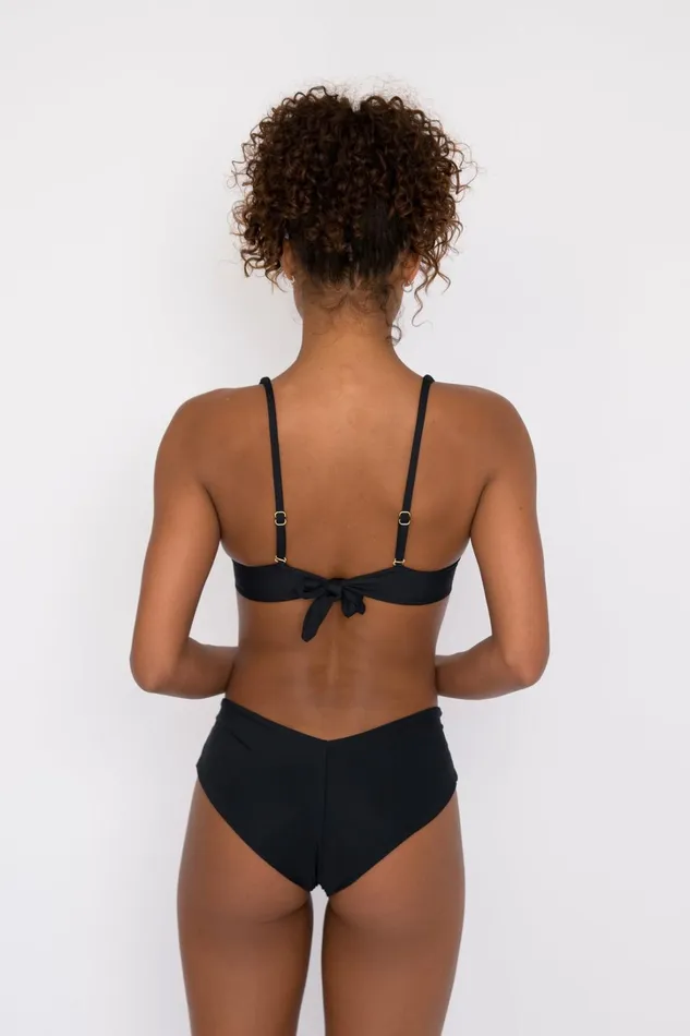 Skatie Tops Hart Bikini Top Black 8211 Women